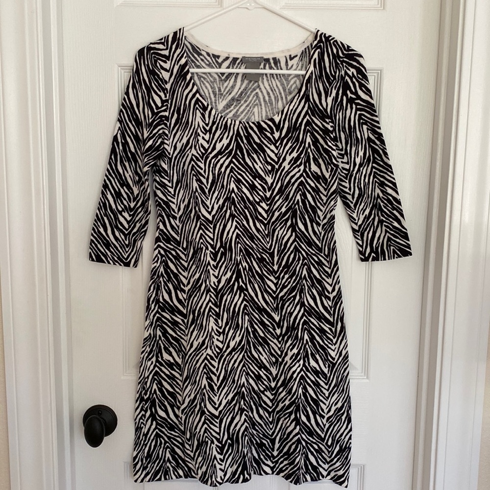 Ann Taylor Zebra Print Sweater Dress xsp 3/4 length sleeves